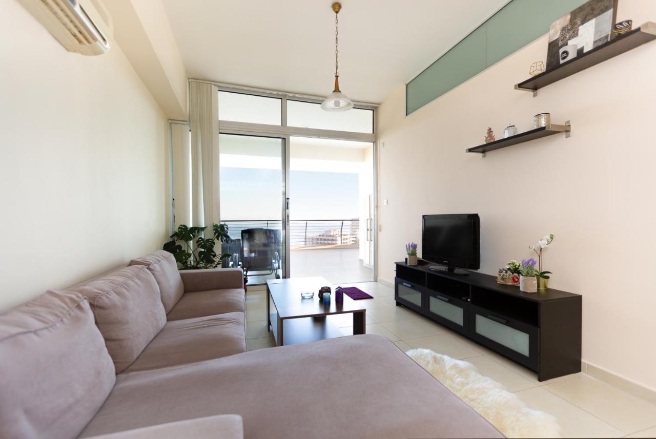 라르나카 Promenade Seaview Heaven 아파트 외부 사진